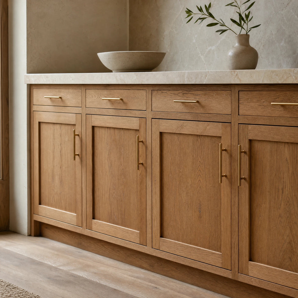 Luxgrove wood and leather application